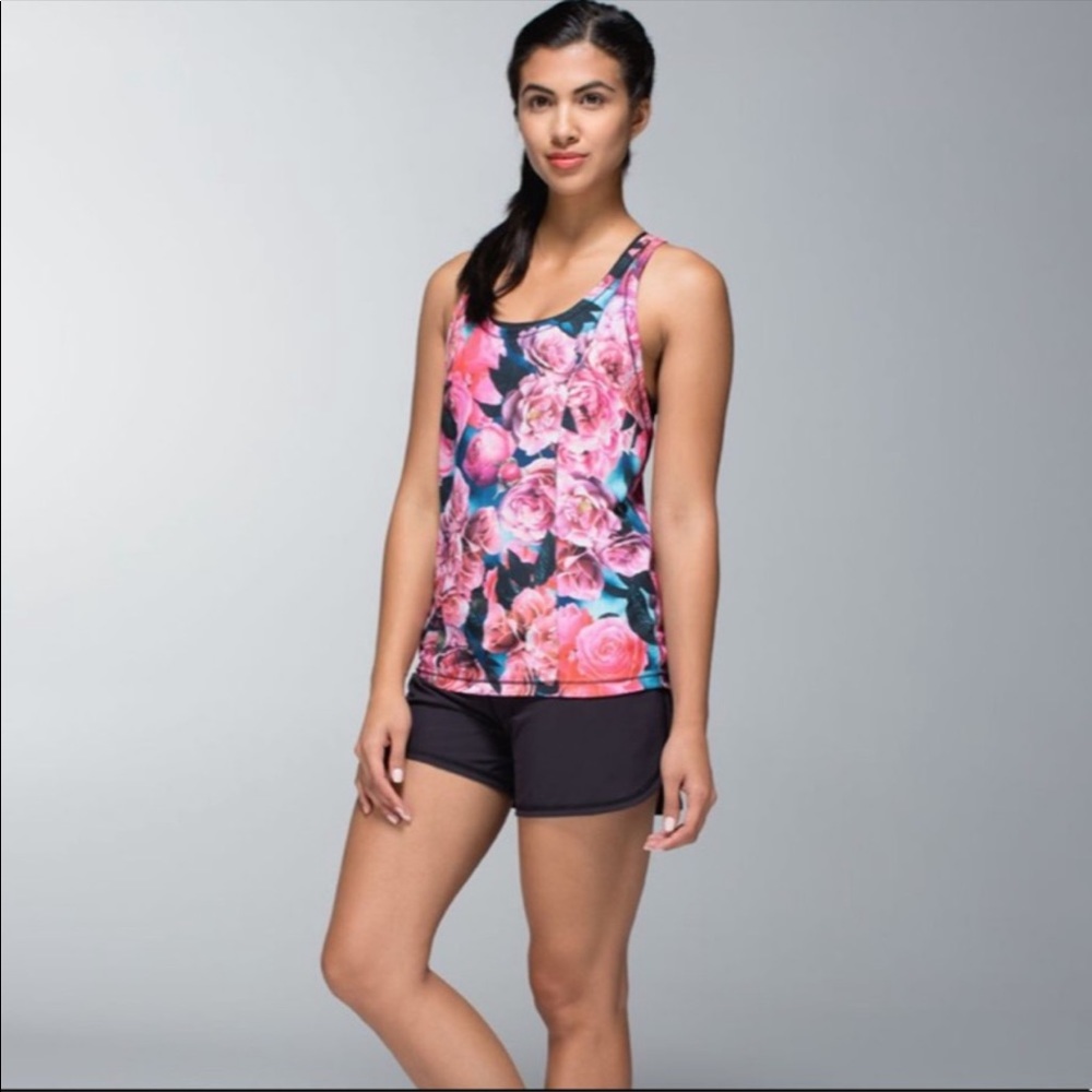 Lululemon Lightened Up Singlet